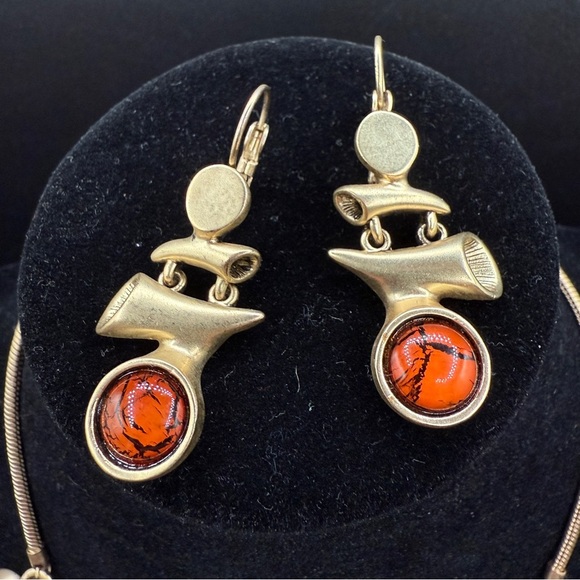 Brutalist Brushed Gold and Marbled Orange Jewelry Set of Earrings and Necklace - Picture 4 of 17